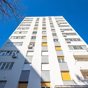  Apartament In